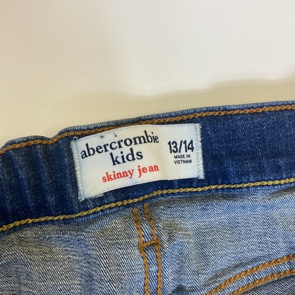 Abercrombie kids skinny jeans size 13/14 With adjustable waist - Picture 2 of 5